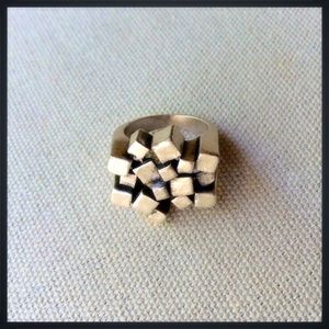 ⭐️Metal Mosaic Ring⭐️